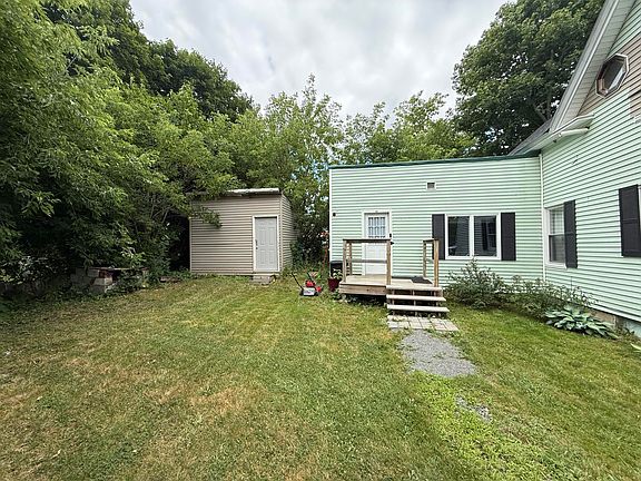 3rd image of 28 Bodwell Street