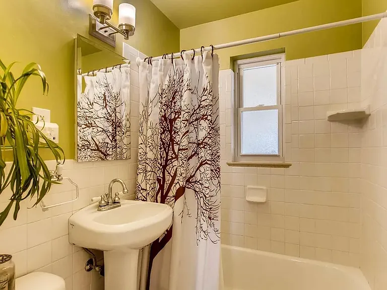 3010 N Leyden St — Photo 7