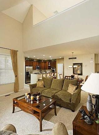 2nd image of 4617 Stoneworth Ln