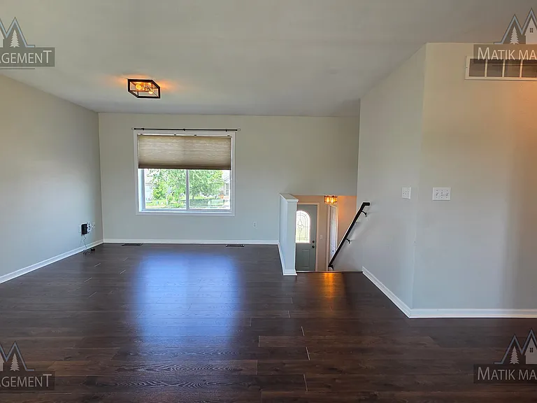 4287 Trumpeter Dr SE — Photo 7