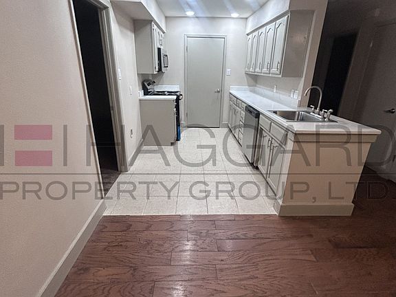 3rd image of 8879 Marilyn Dr