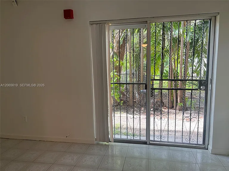 16215 NE 18th Ct #111 — Photo 15