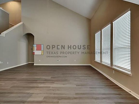 3rd image of 22575 Valley Canyon Ln