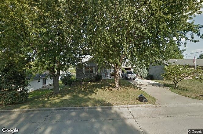 1st image of 516 N Shawnee Blvd