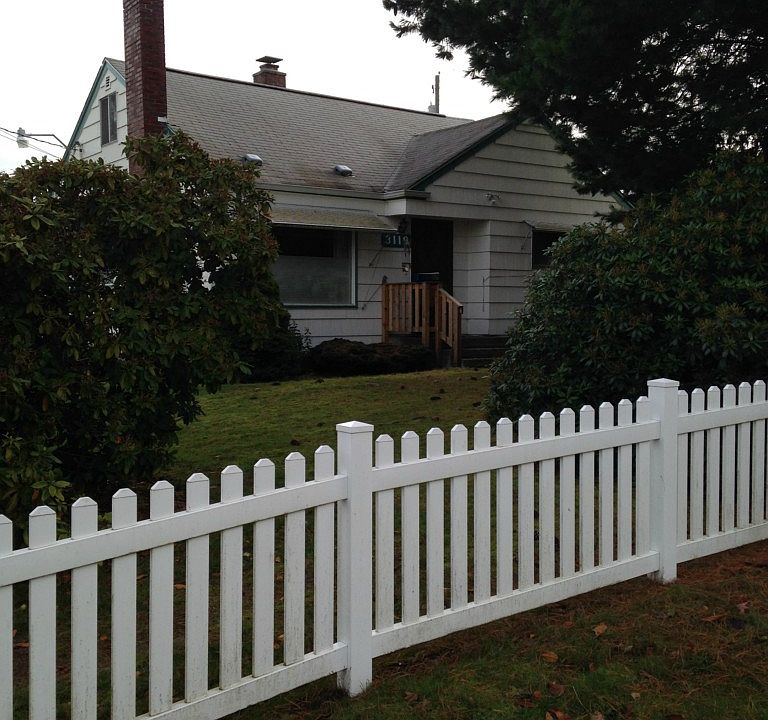 1st image of 3119 Elwood Dr W