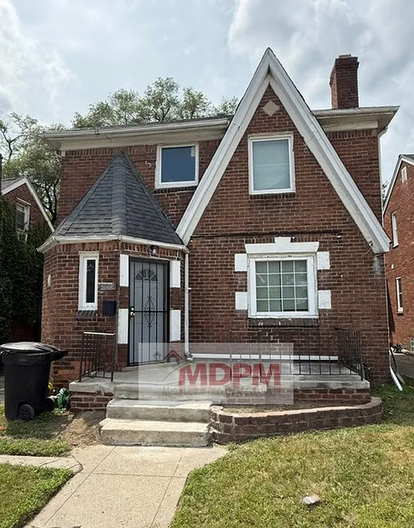 3 bed, 1600 sqft, $1,150 — Photo 1