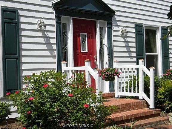 2nd image of 13110 Bradley Farm Dr
