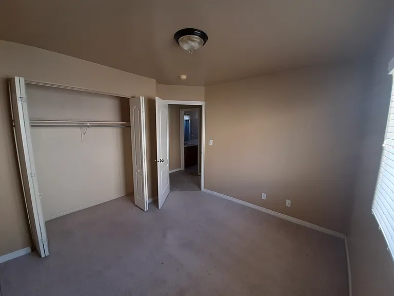 8178 N Diamond Valley Dr — Photo 11