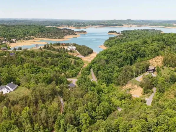 Pheasant Ct, Sevierville, TN 37876