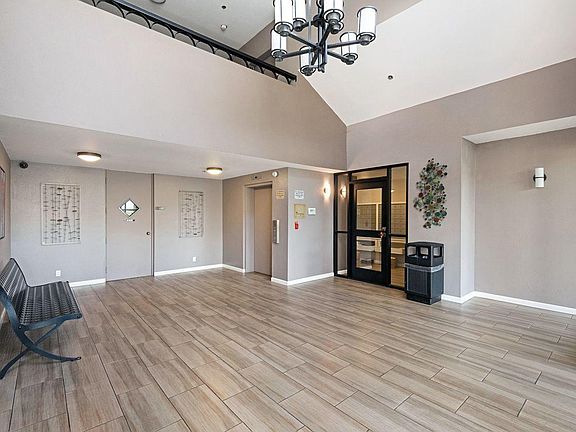 3rd image of 4280 Via Arbolada Unit 202