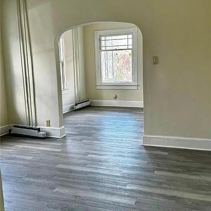 2nd image of 226 W 6th St