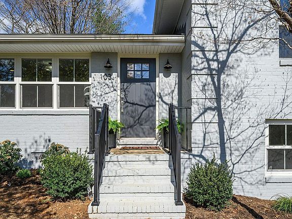 2nd image of 103 Chaucer Rd