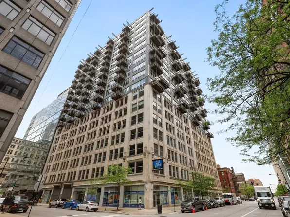 565 W Quincy St, Chicago, IL