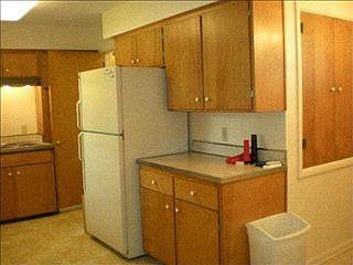 4th image of 2221 Stevens Ave