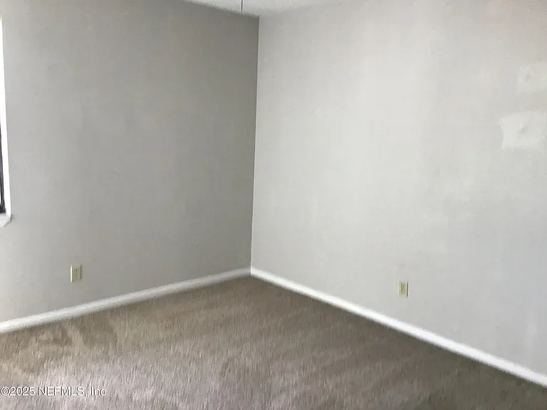 4 Tarragona Ct — Photo 4