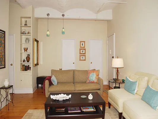 Sold by Sotheby's International Realty | media 14