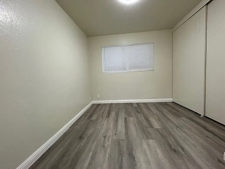 2115 Haste St #102 — Photo 8