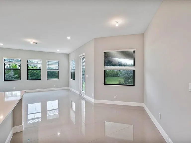 12135 E Baypoint Cir — Photo 17