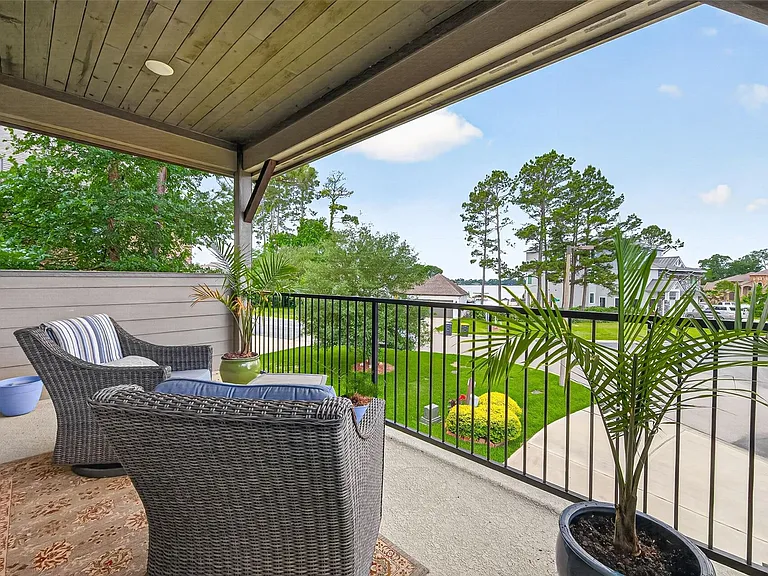 9979 Pebble Glen Dr — Photo 37