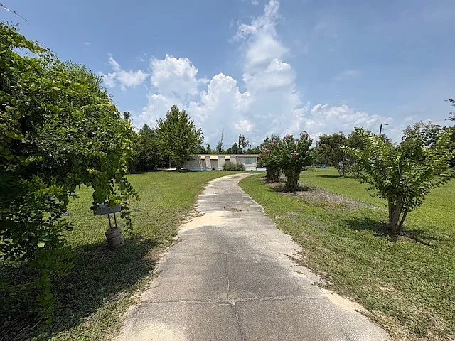 6905 Keithley Rd — Photo 15