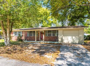 6803 Buttontree Ln S, Jacksonville, FL 32277