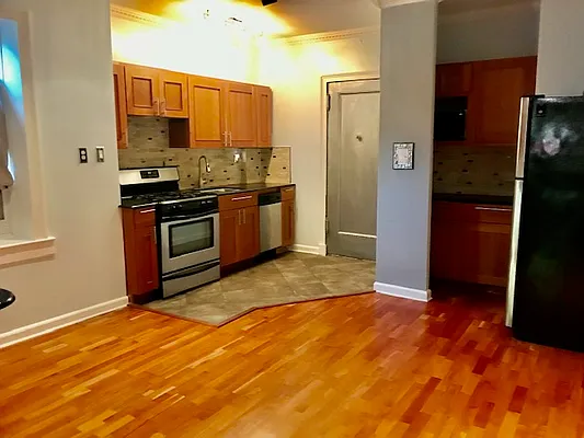 Rented by Properties Logan Inc | media 7