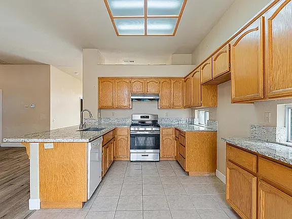 8862 Laguna Star Dr — Photo 8