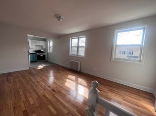 224-01 64th Ave #E, Oakland Gardens, NY 11364