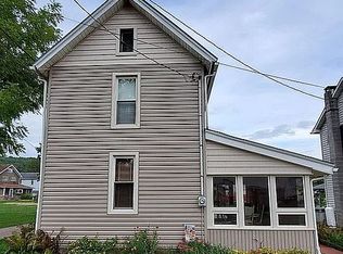 511 Jacob St, Confluence, PA 15424