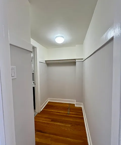 808 Leavenworth — Photo 7
