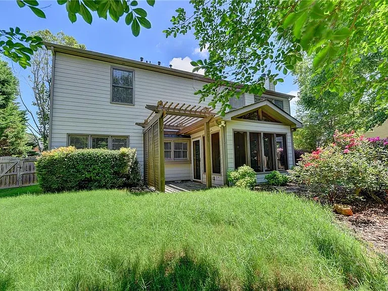 7470 Brookwood Way — Photo 60