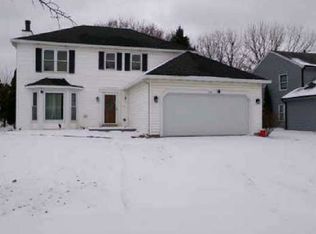 308 Homewood Dr, Bolingbrook, IL