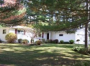 N2120 Wilson Dr, Waupaca, WI 54981