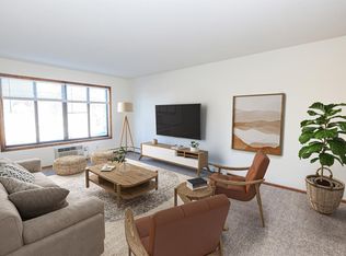 2930 33rd Ave S #6453EBBA9, Minneapolis, MN 55406
