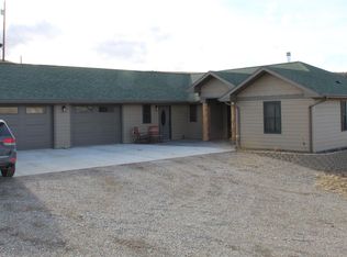 1631 E Highwood Rd, Belt, MT 59412