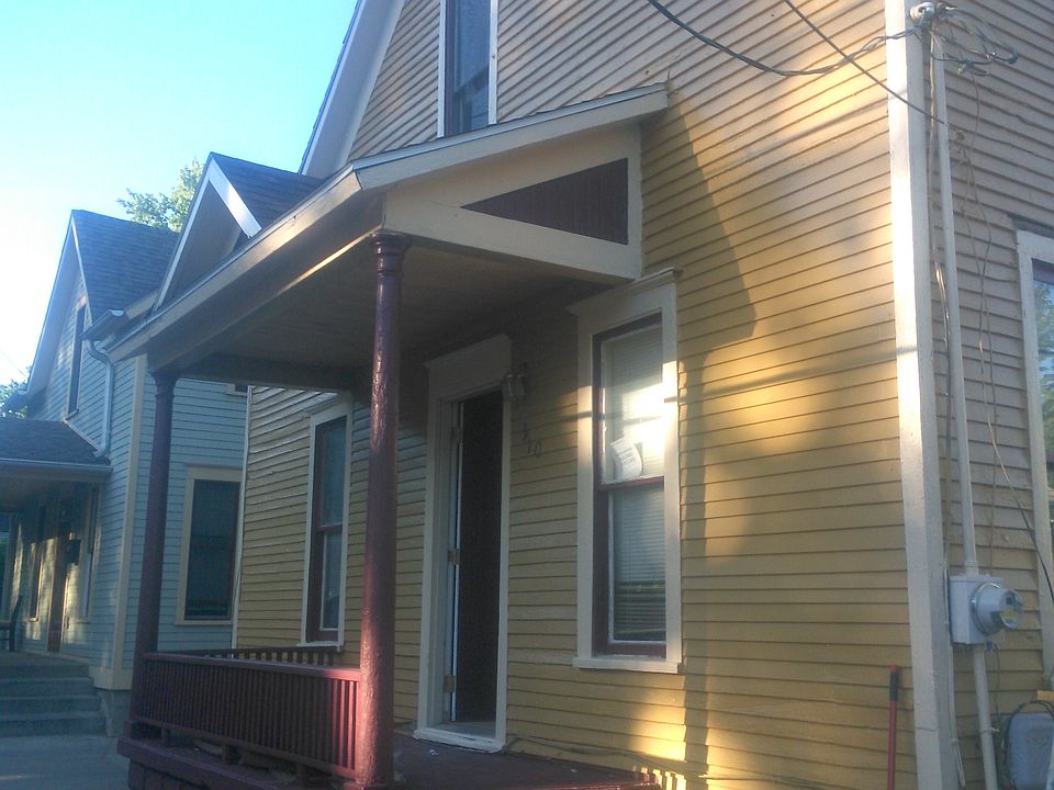 1st image of 310 Donald Pl SE