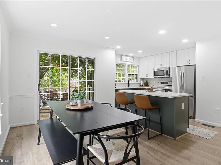 12845 Mill Brook Ct — Photo 12