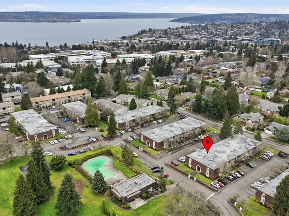 11112 NE 68th Street #328, Kirkland, WA 98033