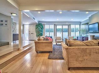 12332 Montana Ave, Los Angeles, CA 90049