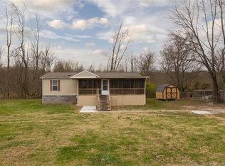 2428 Logan Ln, Jeffersonville, IN 47130