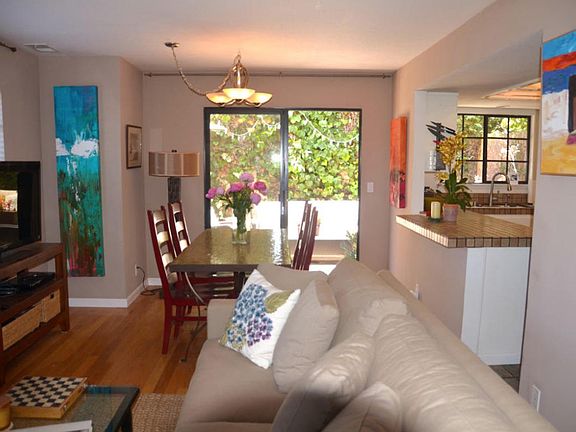 3rd image of 1816 De La Vina St APT 3