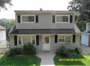 147 Skyline Lakes Dr, Ringwood, NJ 07456