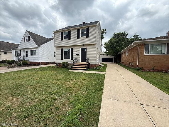 2nd image of 5503 Luelda Ave