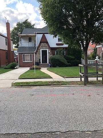 1st image of 115104 228th St