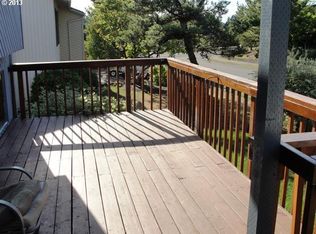 1976 SW 26th Ct, Gresham, OR 97080