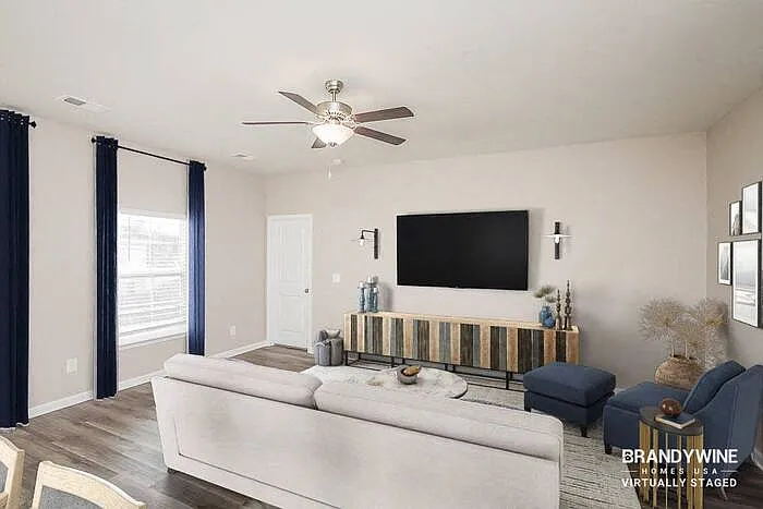 519 Glenmanor Dr — Photo 4