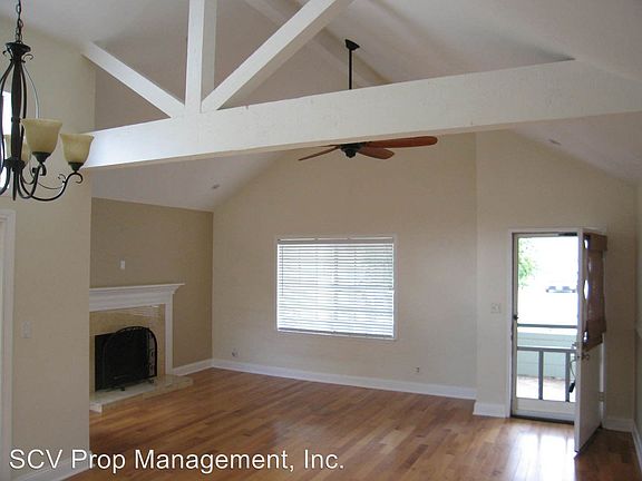 4th image of 25807 Mendoza Dr