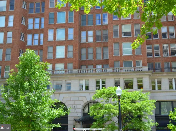 601 Pennsylvania Ave NW APT 901, Washington, DC 20004