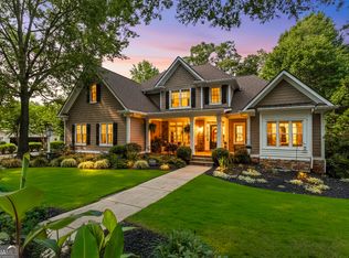 6719 Grand Marina Cir, Gainesville, GA 30506