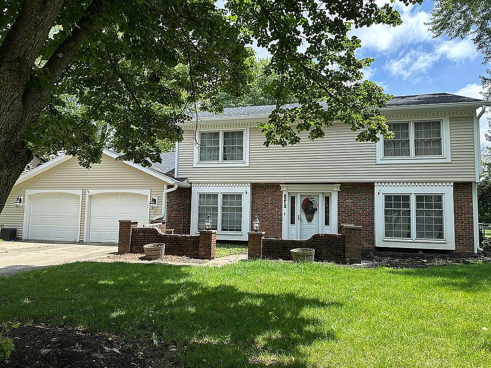 1st image of 8212 N Ravenwood Dr